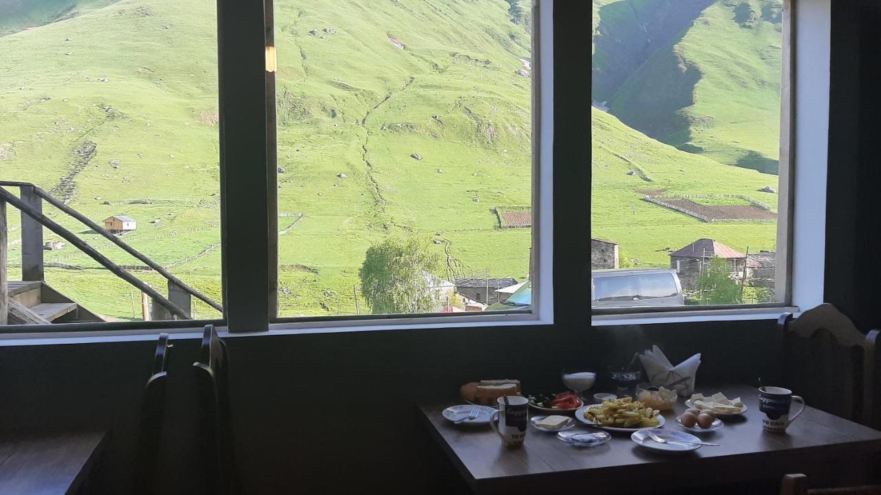 Guesthouse Svanuri Sakhli 위시굴리 외부 사진
