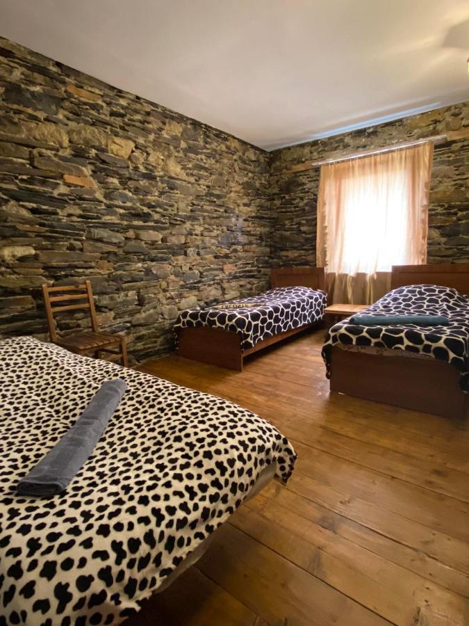 Guesthouse Svanuri Sakhli 위시굴리 외부 사진